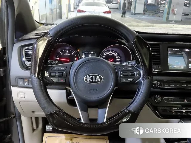 Kia All New Carnival id 3602414 из Кореи 18