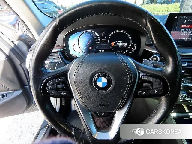 BMW 5 Series (G30) id 3445056 из Кореи 18