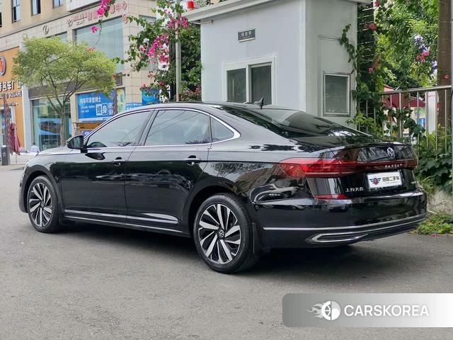 Volkswagen Passat id 4341763 из Китая 8