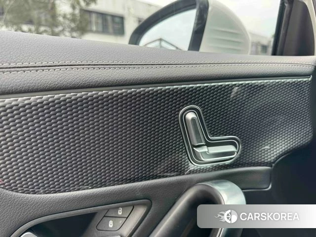 Mercedes-Benz Class A id 4238335 из Китая 17