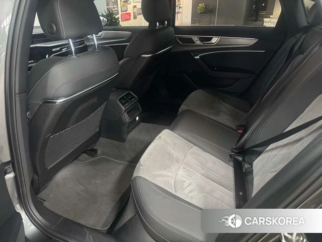 Audi A6L id 4260488 из Китая 10