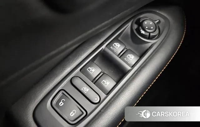 Jeep Compass 2nd Generation id 3000368 из Кореи 10