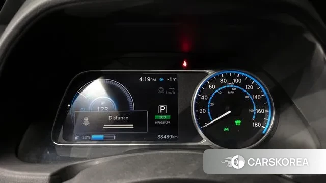 Nissan Leaf (ZE1) id 3449458 из Кореи 18