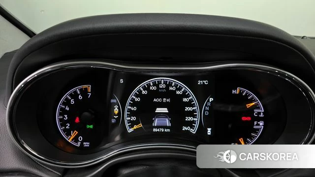 Jeep Grand Cherokee id 4428932 из Кореи 31