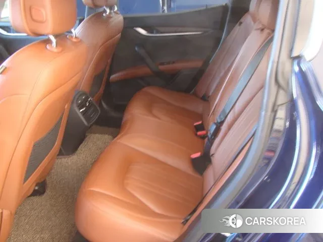 Maserati Ghibli id 3451602 из Кореи 18