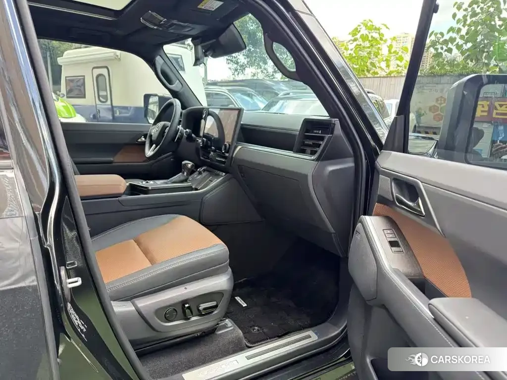 Lexus GX id 4559758 из Китая 8