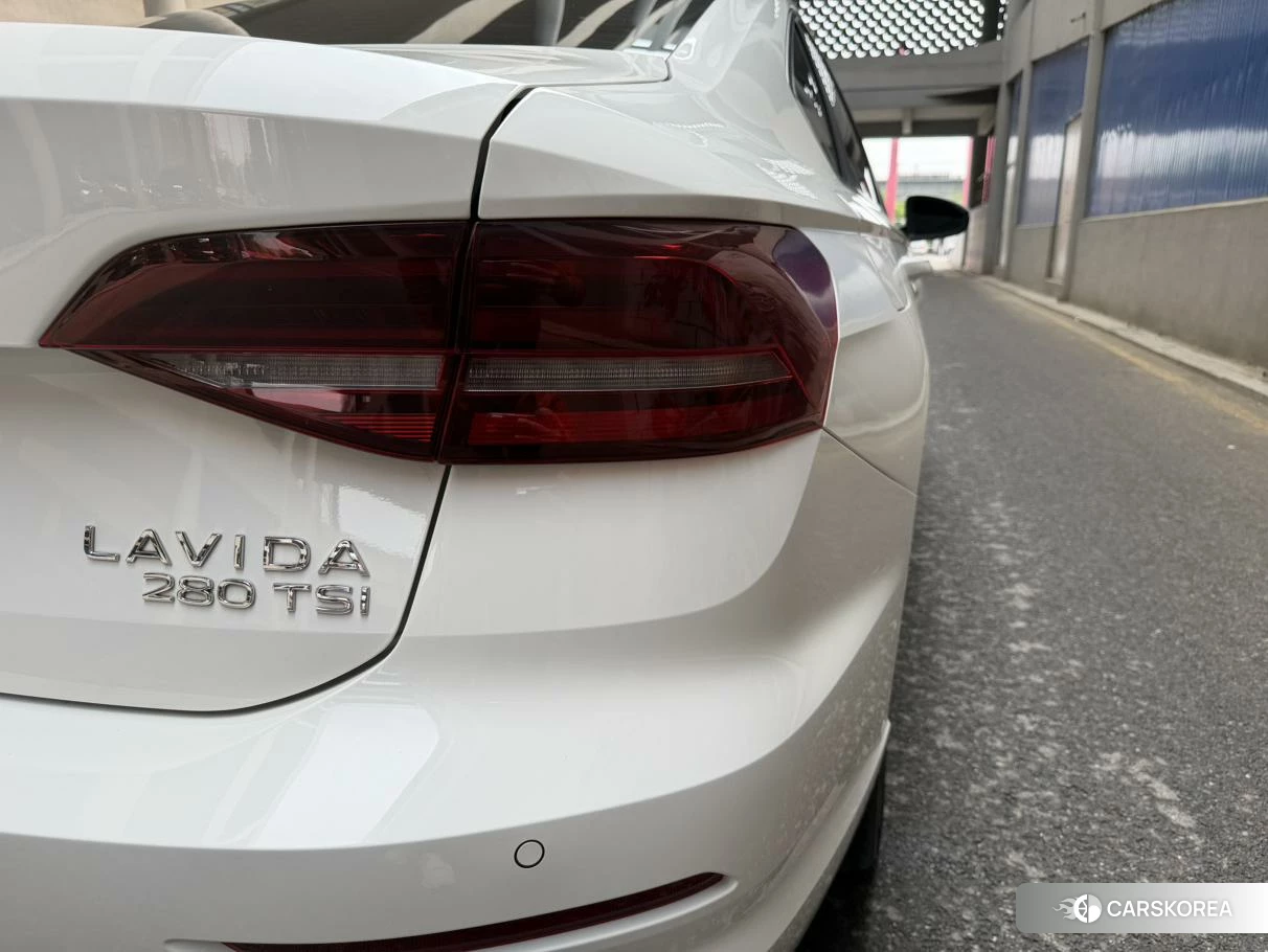 Volkswagen Lavida id 4473873 из Китая 13