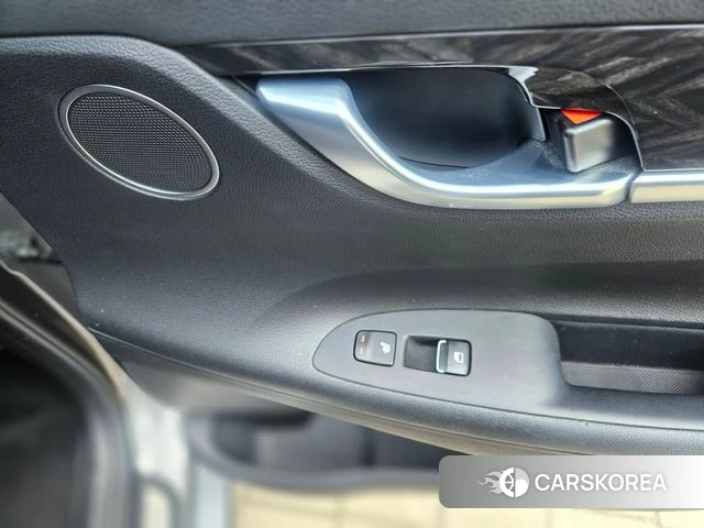 Hyundai Grandeur IG id 4286352 из Кореи 18