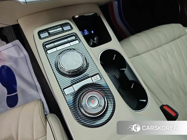 Genesis GV70 id 4745676 из Кореи 17