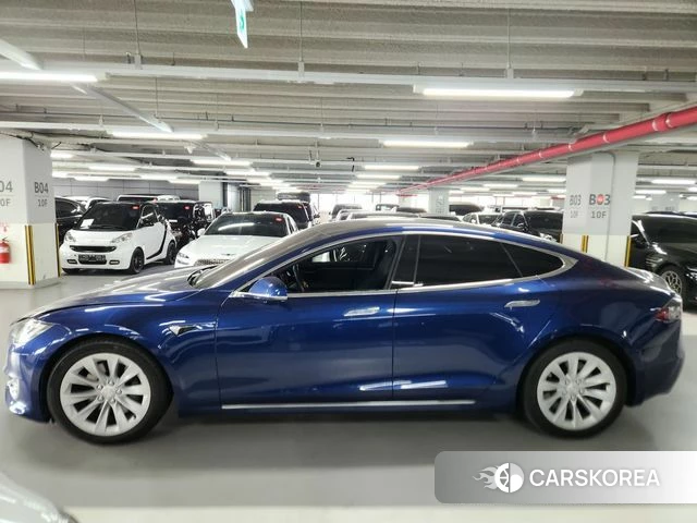 Tesla Model S id 4490190 из Кореи 17