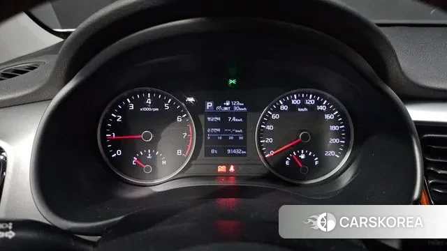 Kia Stonic id 3531029 из Кореи 18