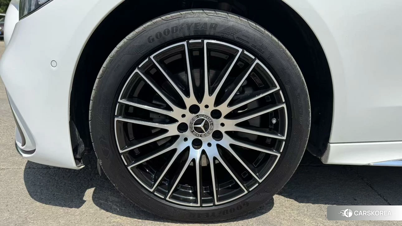 Mercedes-Benz C-class id 4510776 из Китая 9