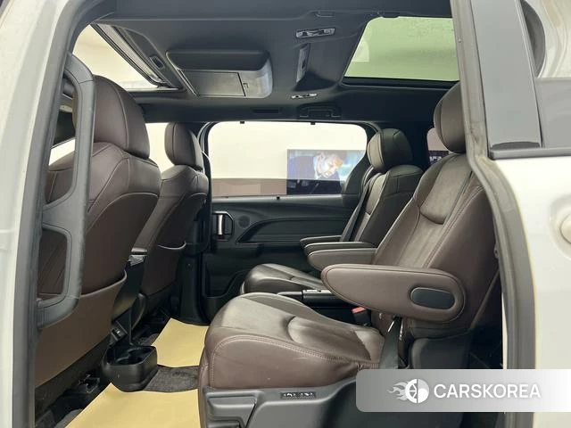 Toyota Saina id 4258444 из Китая 38