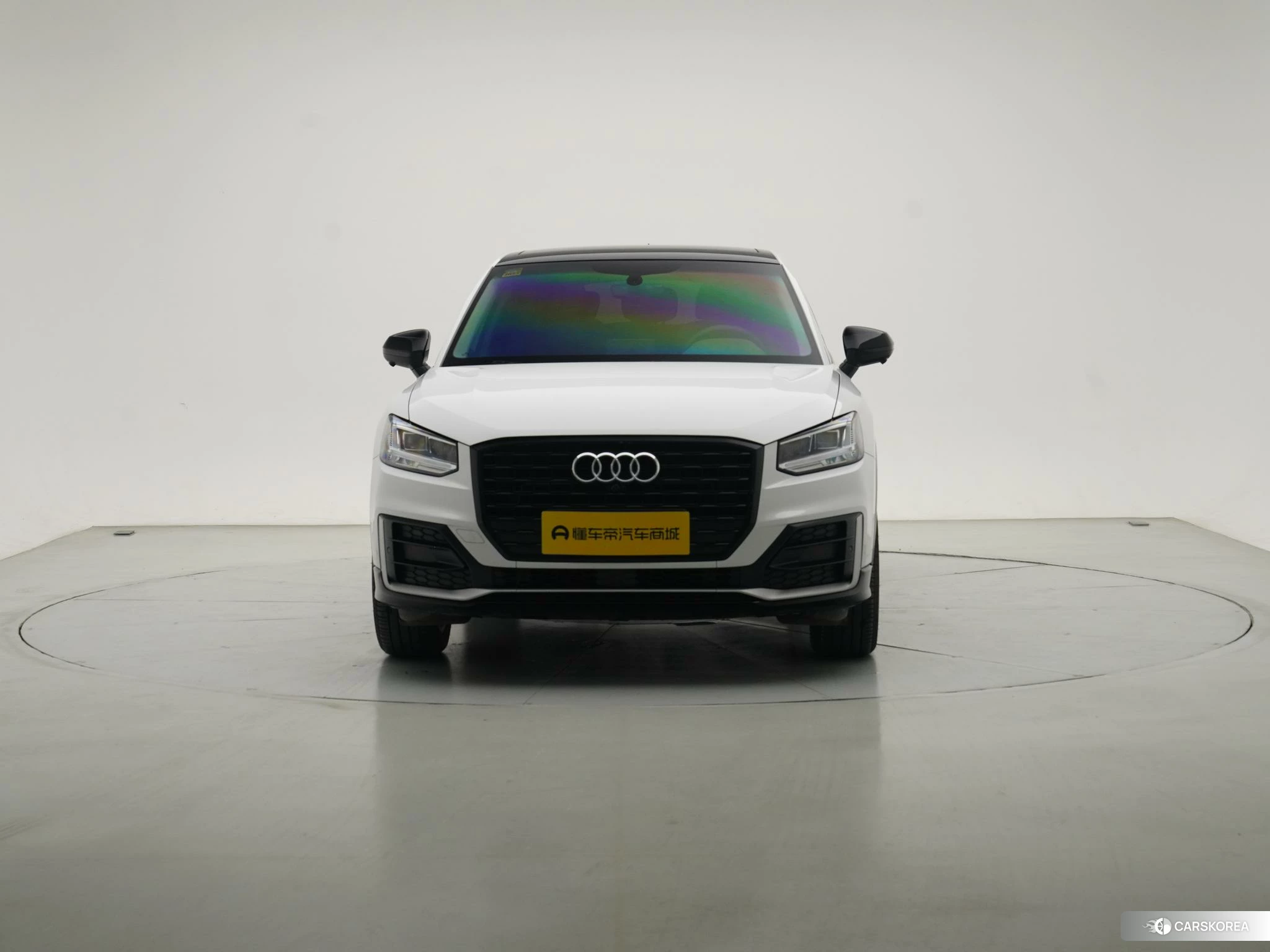 Audi Q2L id 4467901 из Китая 26
