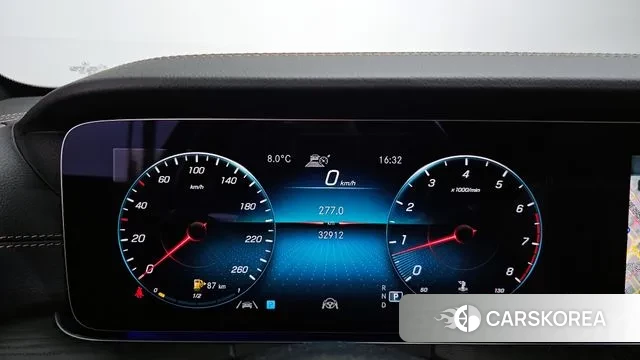 Mercedes-Benz E-Class W213 id 3477888 из Кореи 18