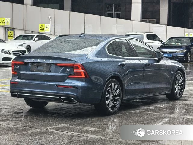 Volvo S60 id 4253032 из Китая 14