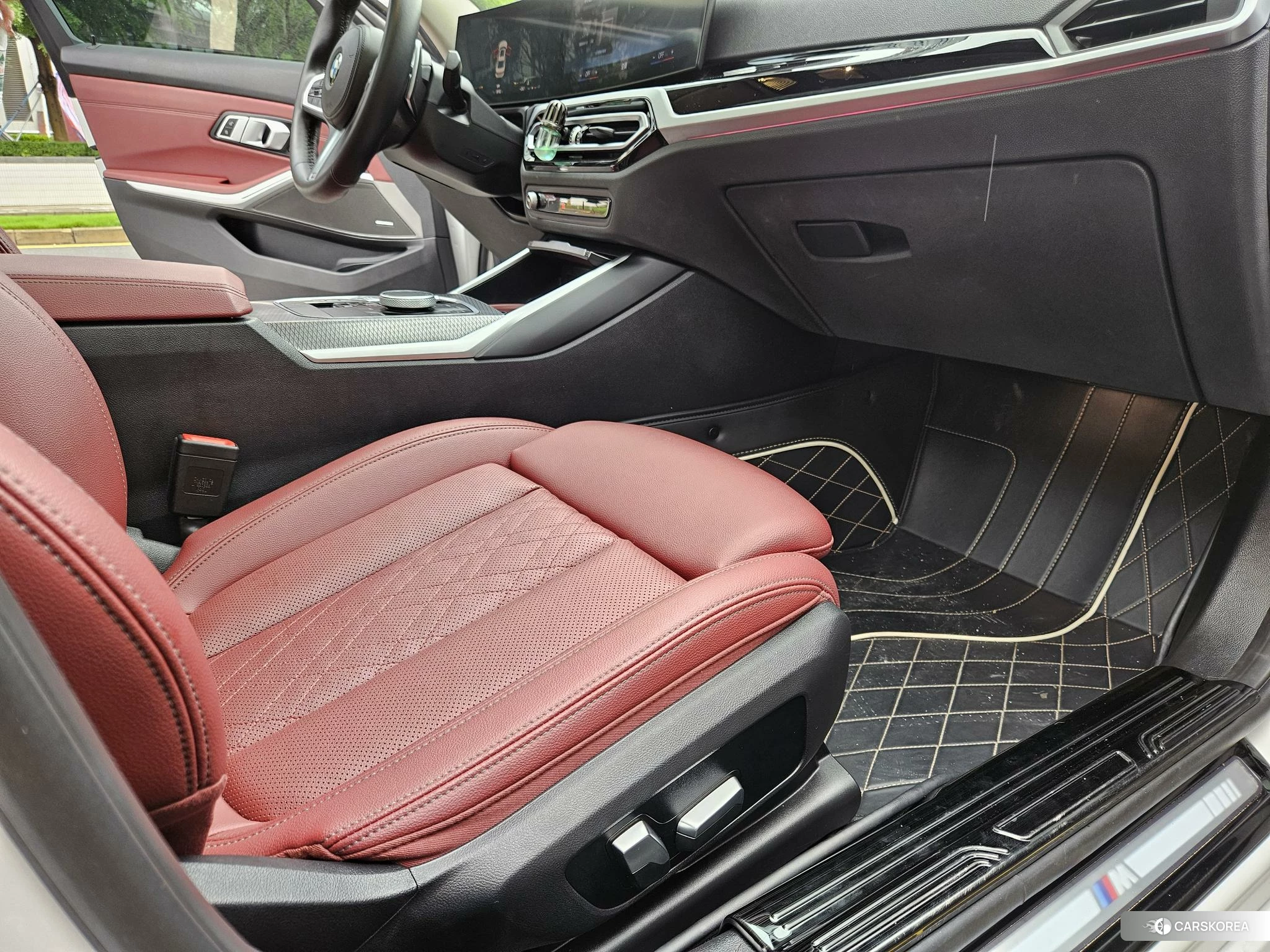 BMW 3 series id 4486563 из Китая 21