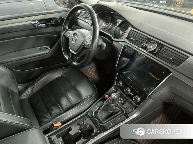 Volkswagen Passat id 4219227 из Китая 13