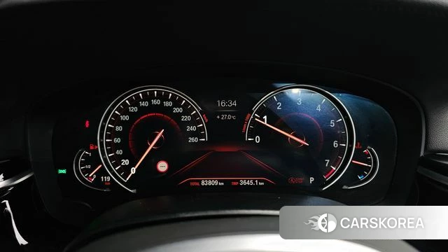 BMW 5 Series (G30) id 4417236 из Кореи 18