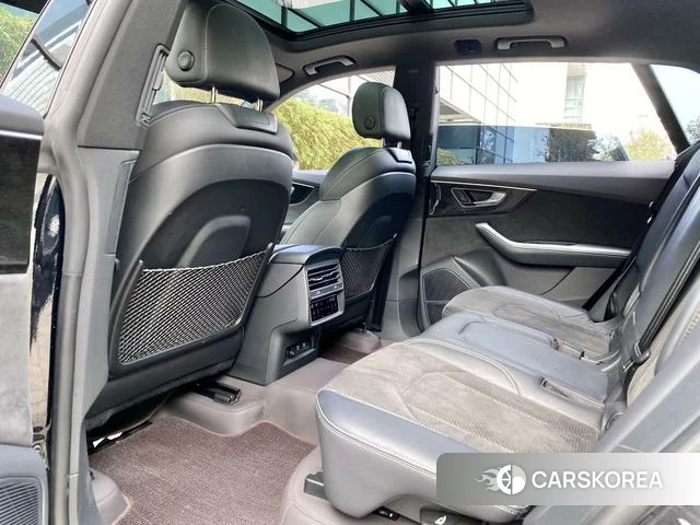 Audi Q8 id 4277187 из Китая 15