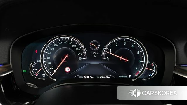 BMW 5 Series (G30) id 3801722 из Кореи 18