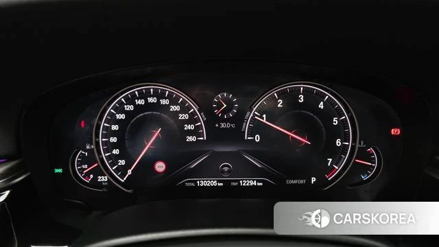 BMW 5 Series (G30) id 4737554 из Кореи 30