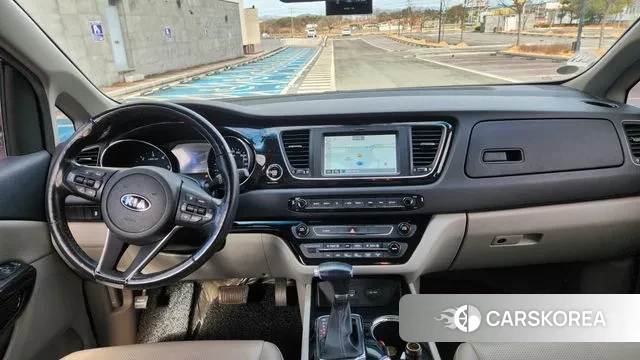 Kia The New Carnival id 3742503 из Кореи 16