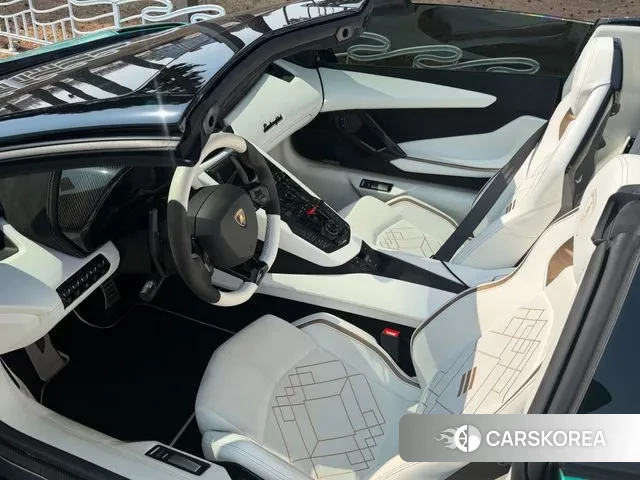 Lamborghini Aventador id 3777638 из Кореи 17