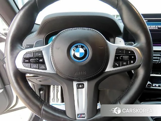 BMW 5 Series (G30) id 4388446 из Кореи 18