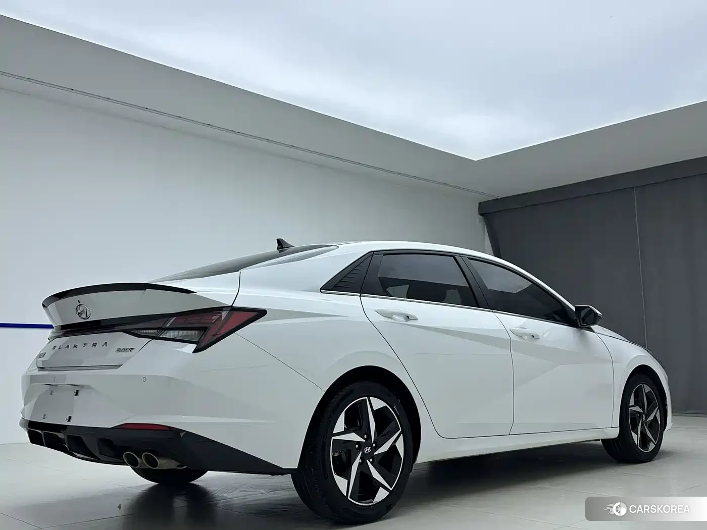 Hyundai Elantra id 4629546 из Китая 19