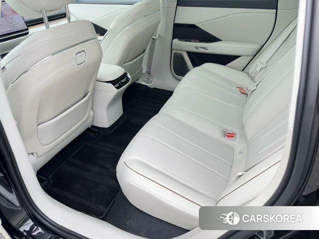 Toyota Platinum Wisdom 7 id 4359678 из Китая 17