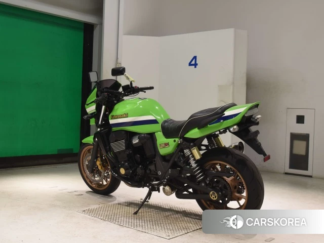 Kawasaki ZRX 1200 id 4380150 из Японии 8