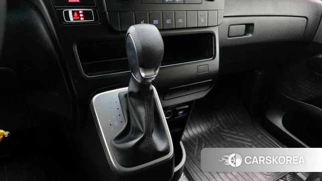 Hyundai Staria id 3841474 из Кореи 18