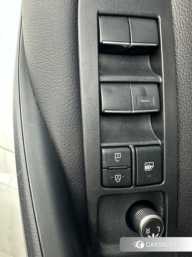 Toyota Corolla id 4313649 из Китая 15