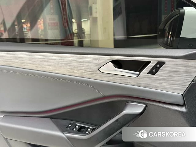 Volkswagen Sagitar id 4277745 из Китая 17