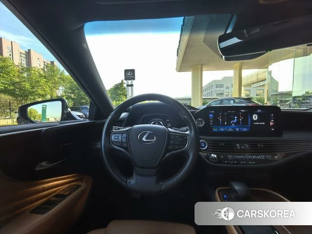 Lexus LS id 4301734 из Китая 15