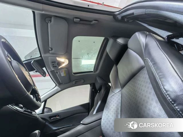 Toyota IZOA id 4301355 из Китая 13