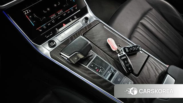 Audi A6 (C8) id 4268072 из Кореи 32