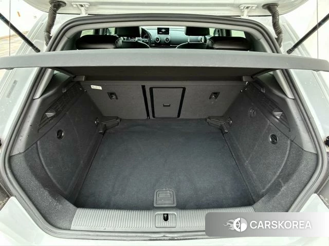 Audi A3 id 4212542 из Китая 17