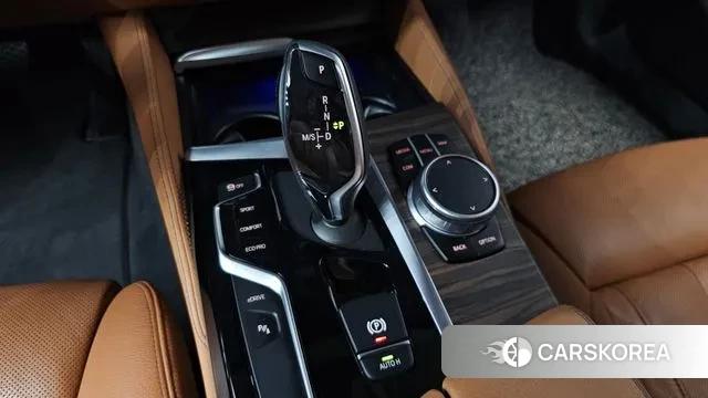 BMW 5 Series (G30) id 3018211 из Кореи 18