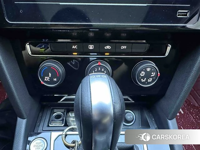 Volkswagen Magotan id 4393375 из Китая 18