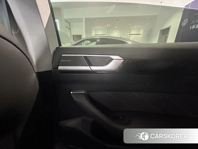Volkswagen CC id 4257734 из Китая 13