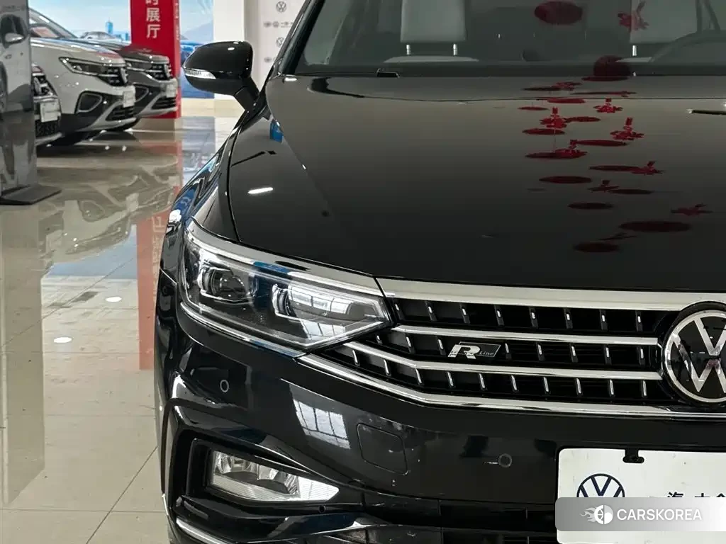 Volkswagen Magotan id 4559721 из Китая 33