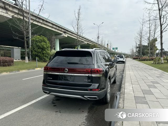 Volkswagen Tourang id 4261362 из Китая 8