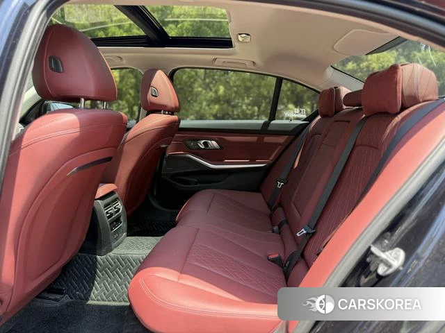 BMW 3 series id 4271377 из Китая 15