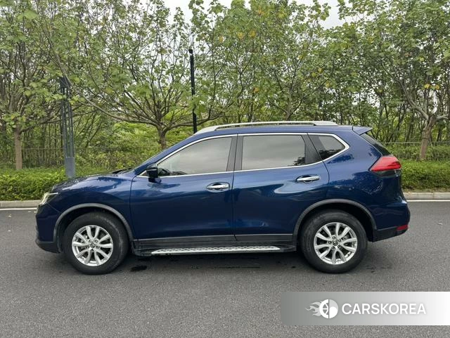 Nissan Qijun id 4221439 из Китая 9