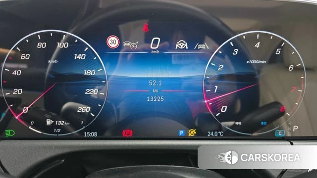 Mercedes-Benz E-Class W214 id 4560059 из Кореи 18