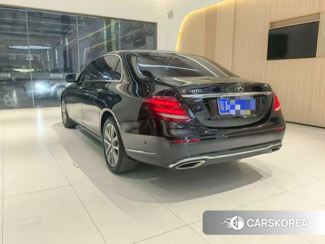 Mercedes-Benz E-class id 4221021 из Китая 10