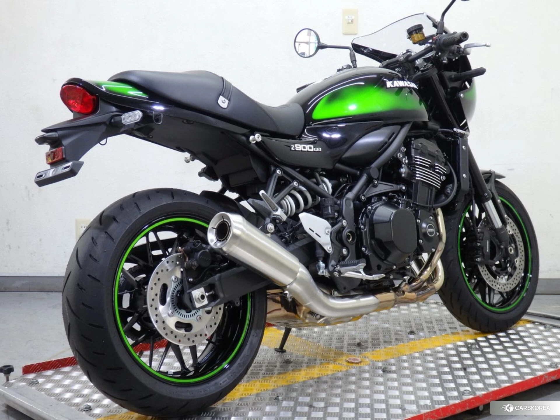 Kawasaki Z900RS CAFE id 4374236 из Японии 8
