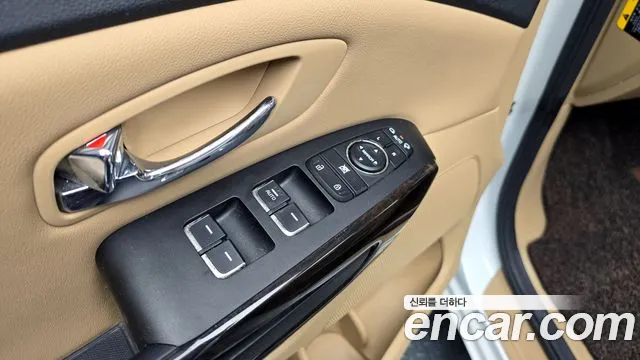 Kia The New Carnival id 2763356 из Кореи 18